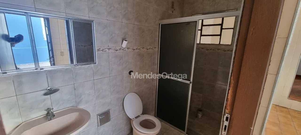 Casa à venda com 3 quartos, 200m² - Foto 4