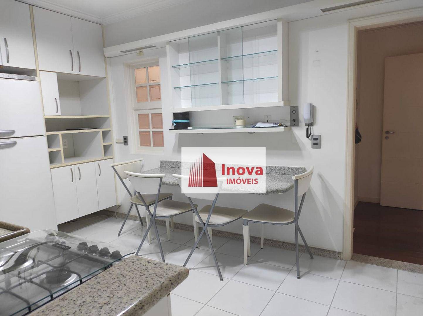 Apartamento à venda com 3 quartos, 144m² - Foto 22