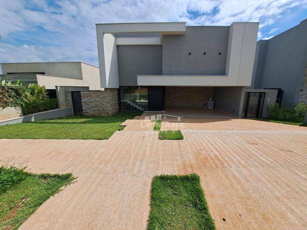 Casa de Condomínio à venda com 4 quartos, 330m² - Foto 2