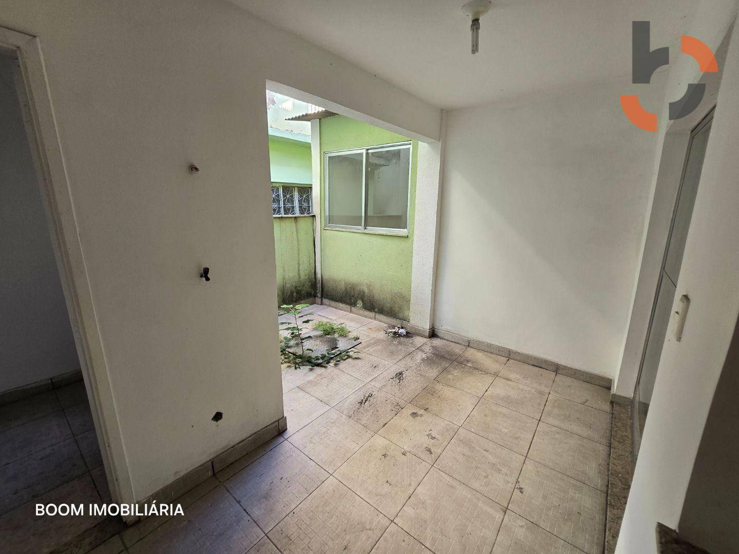 Casa à venda com 2 quartos, 100m² - Foto 27