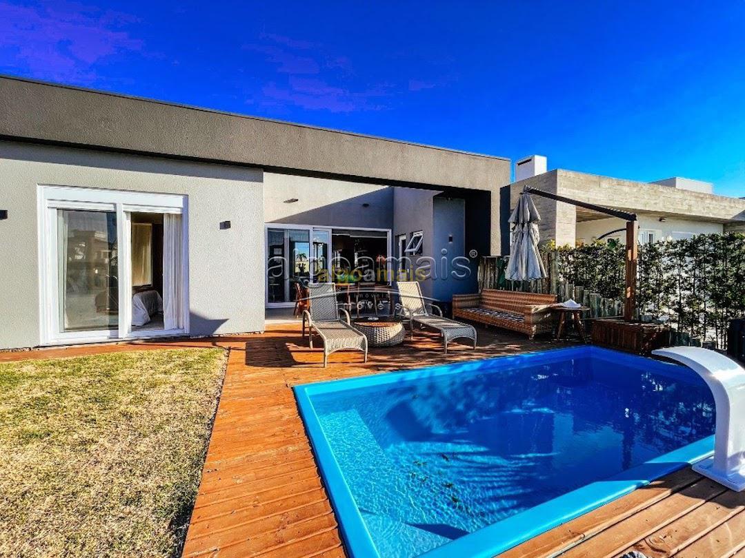 Casa à venda com 4 quartos, 187m² - Foto 42