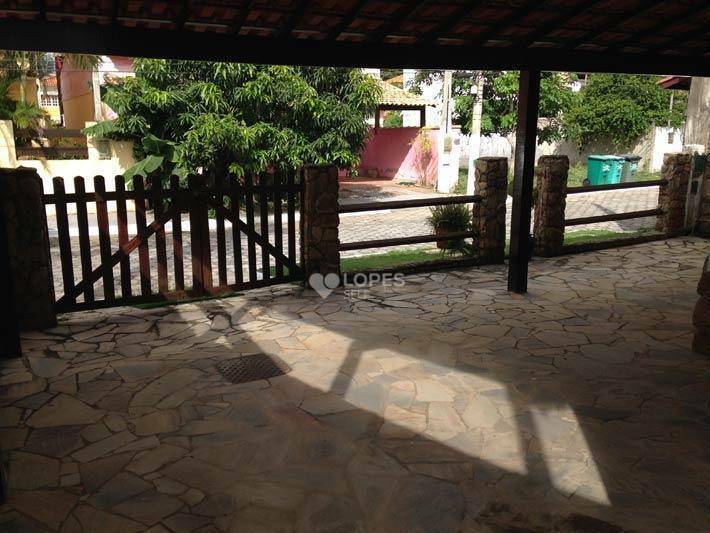 Casa de Condomínio à venda com 2 quartos, 112m² - Foto 2