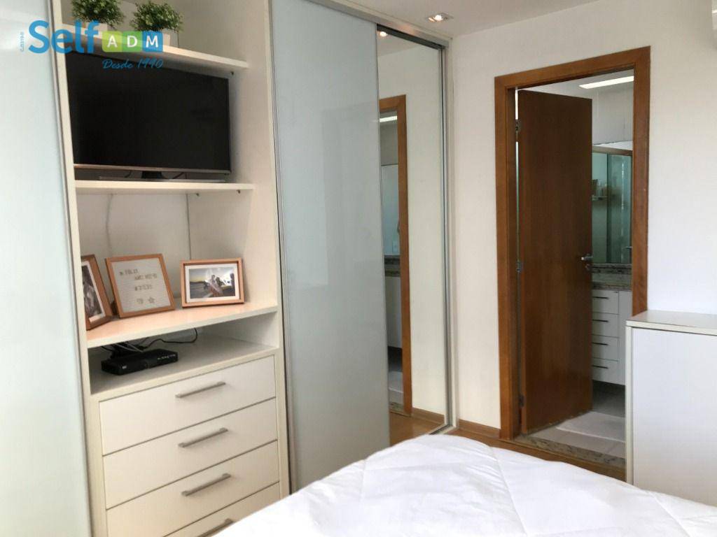 Apartamento para alugar com 3 quartos, 105m² - Foto 9