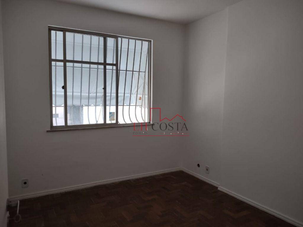 Apartamento à venda com 3 quartos, 100m² - Foto 12