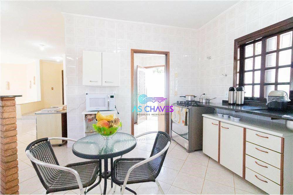 Chácara à venda com 3 quartos, 400m² - Foto 9