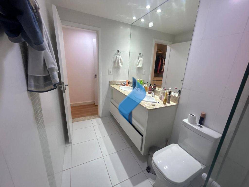 Apartamento à venda com 3 quartos, 140m² - Foto 27