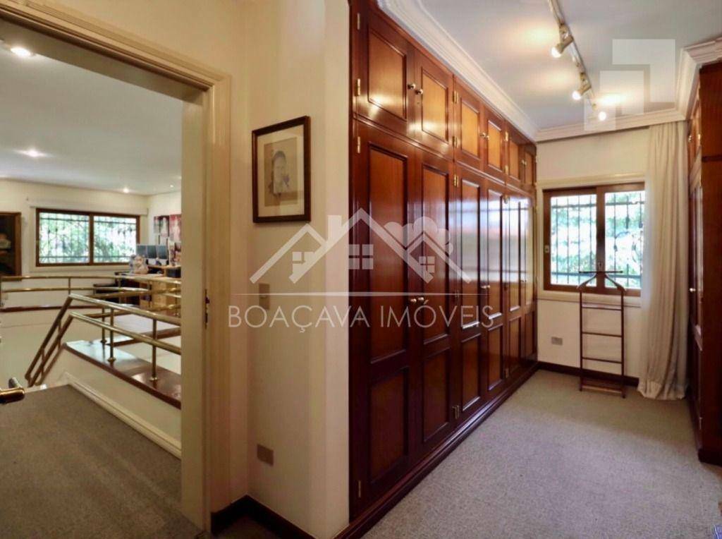 Sobrado à venda com 4 quartos, 750m² - Foto 39