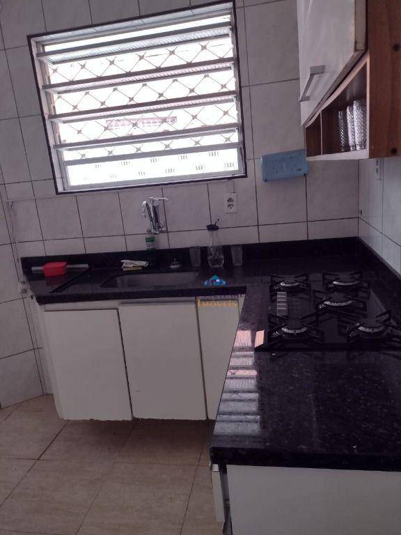 Apartamento à venda com 2 quartos, 70m² - Foto 12