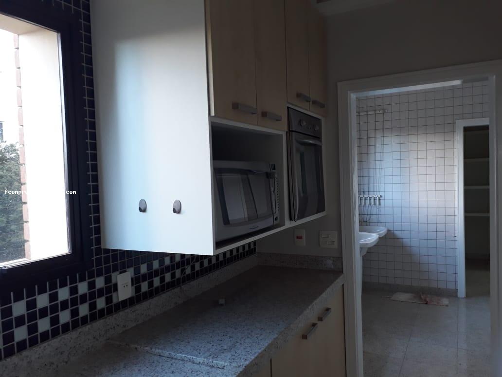 Apartamento à venda com 4 quartos, 260m² - Foto 14