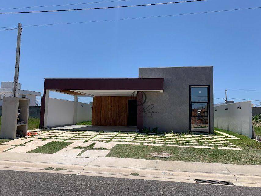 Casa de Condomínio à venda com 3 quartos, 250m² - Foto 2