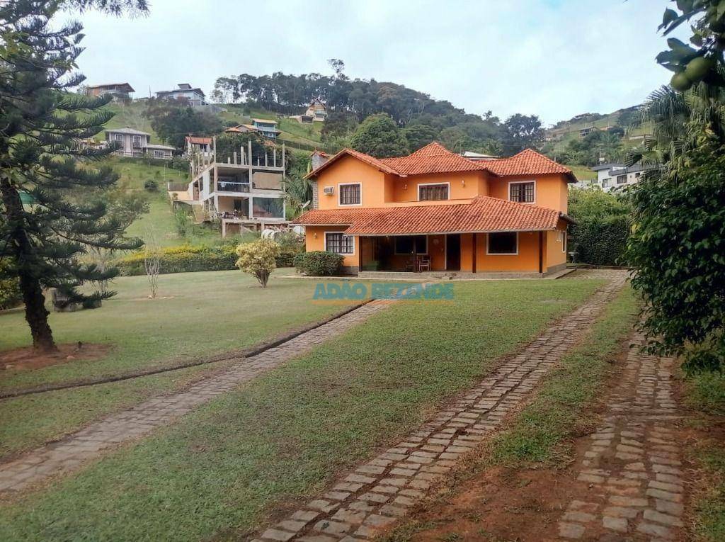 Casa de Condomínio à venda com 5 quartos, 302m² - Foto 2