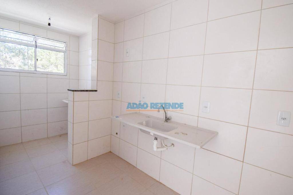 Apartamento à venda com 2 quartos, 50m² - Foto 4