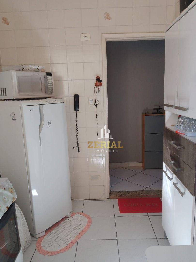 Apartamento à venda com 2 quartos, 67m² - Foto 5