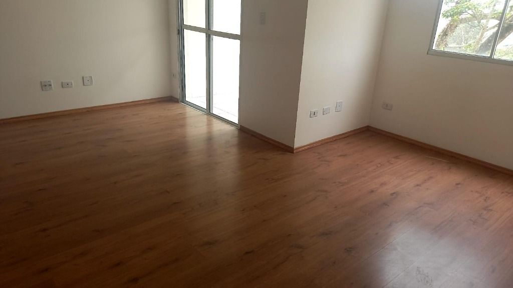 Apartamento à venda com 2 quartos, 70m² - Foto 6