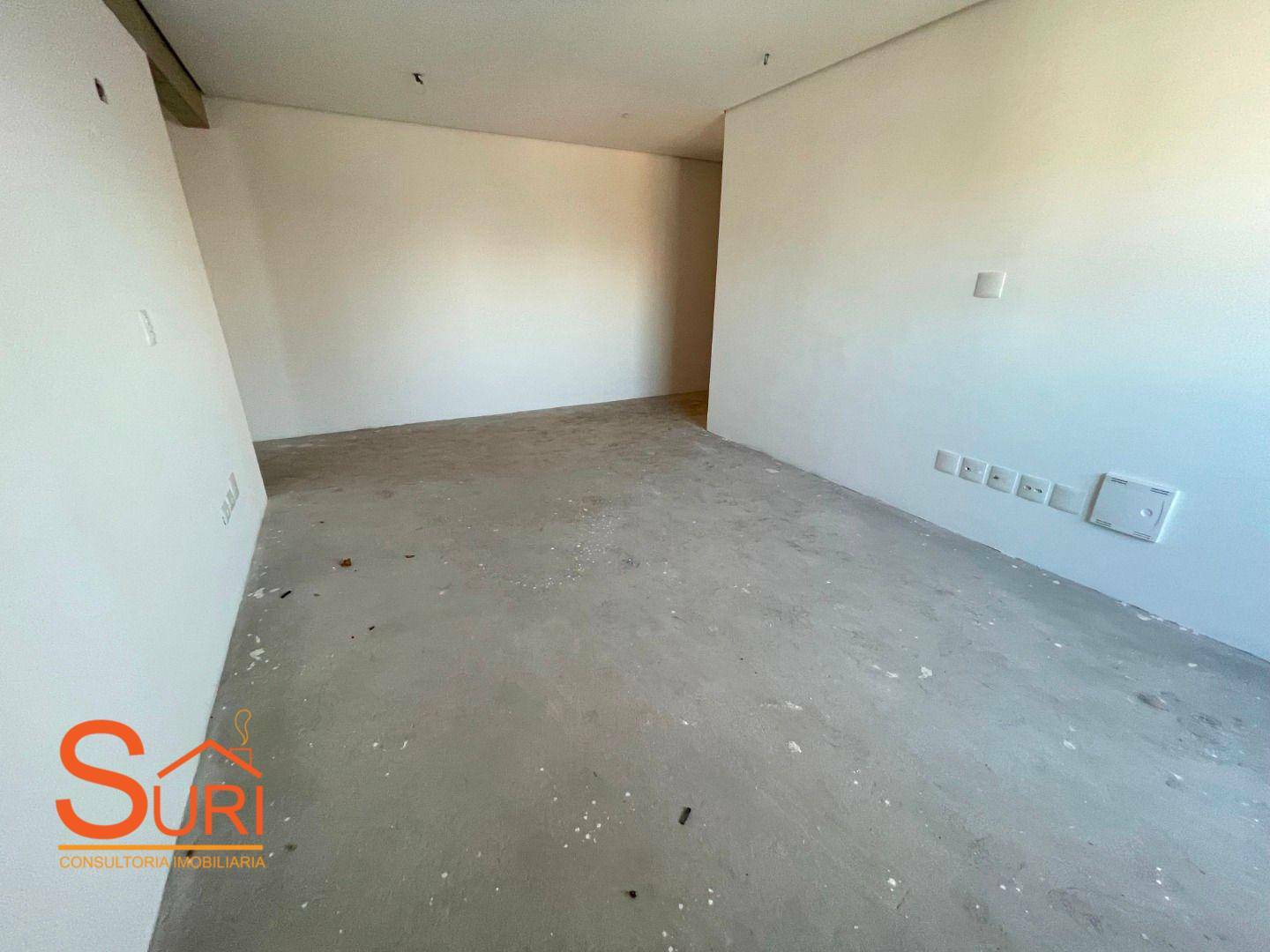 Apartamento à venda com 3 quartos, 190m² - Foto 7