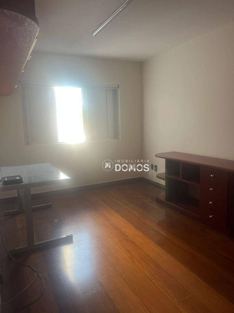 Apartamento à venda com 3 quartos, 170m² - Foto 16