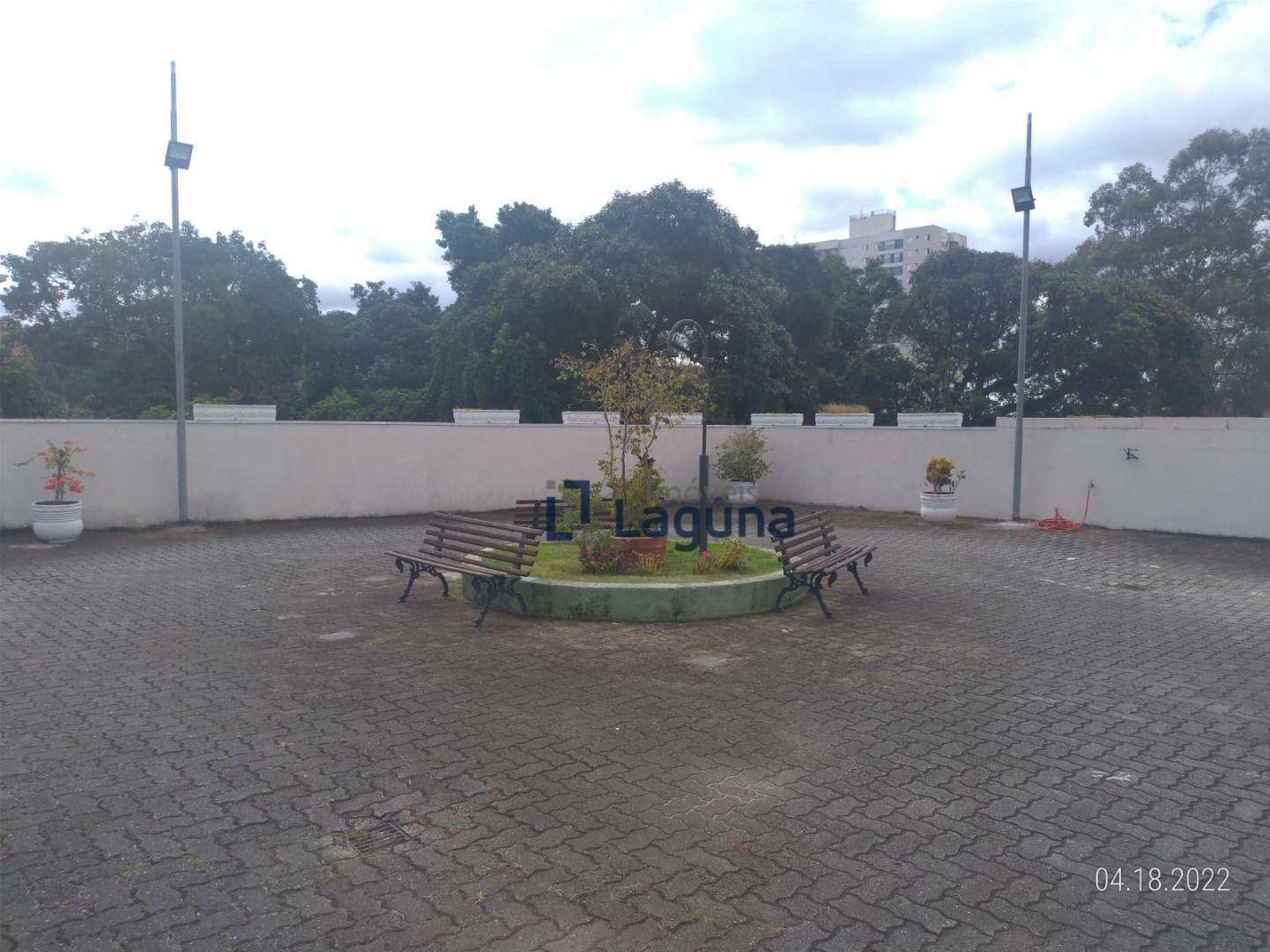 Sobrado à venda com 3 quartos, 120m² - Foto 40