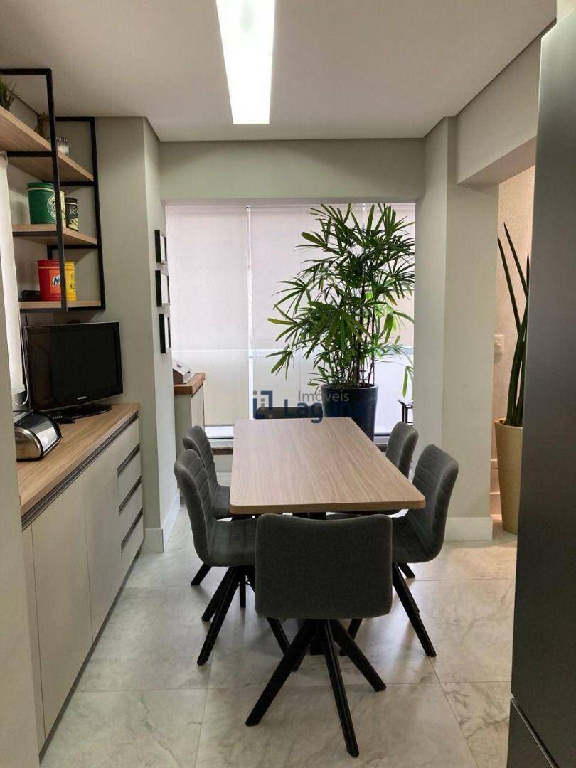 Apartamento à venda com 4 quartos, 205m² - Foto 9