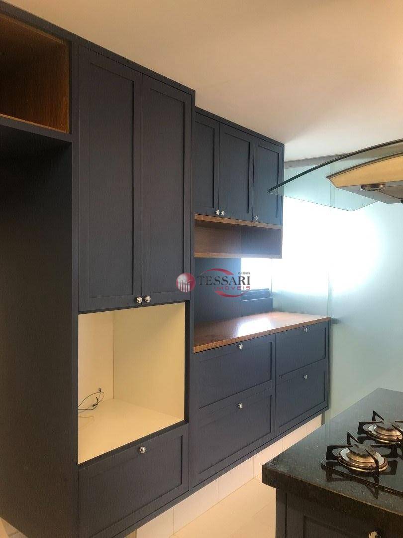 Apartamento à venda com 3 quartos, 157m² - Foto 10