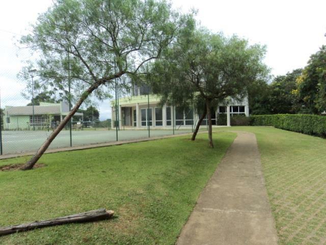 Casa de Condomínio para alugar com 3 quartos, 240m² - Foto 32