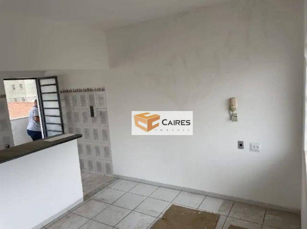 Apartamento à venda com 1 quarto, 49m² - Foto 2