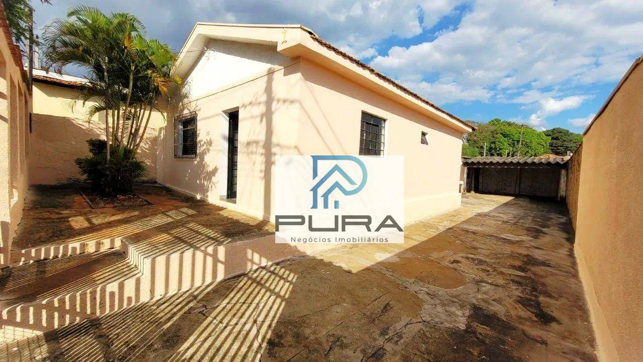 Casa à venda com 2 quartos, 97m² - Foto 1