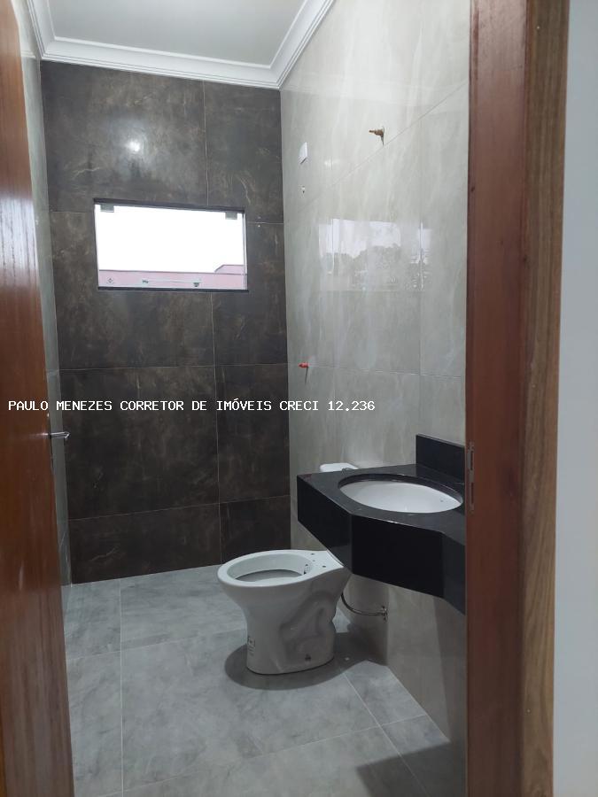 Casa à venda com 3 quartos, 360m² - Foto 4