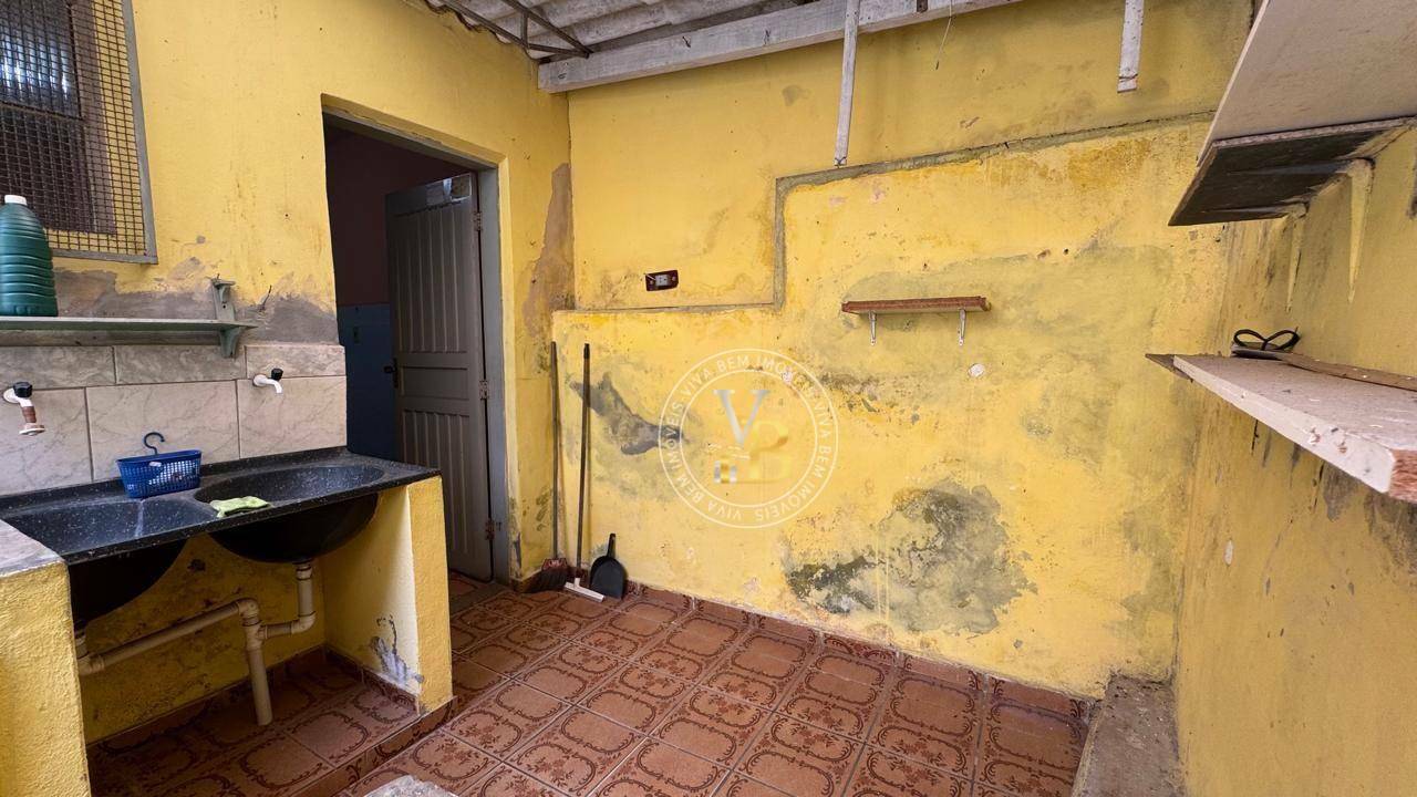 Casa à venda e aluguel com 3 quartos, 101m² - Foto 13