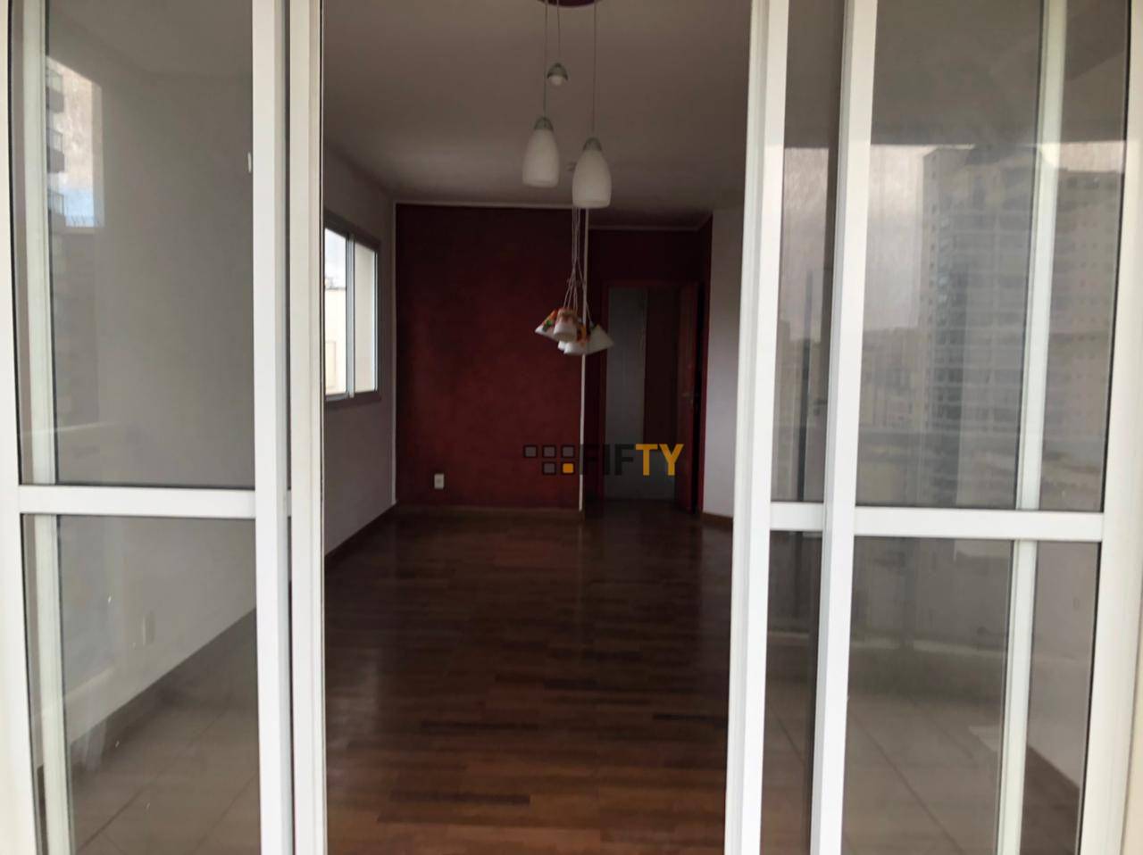 Apartamento à venda com 3 quartos, 124m² - Foto 3