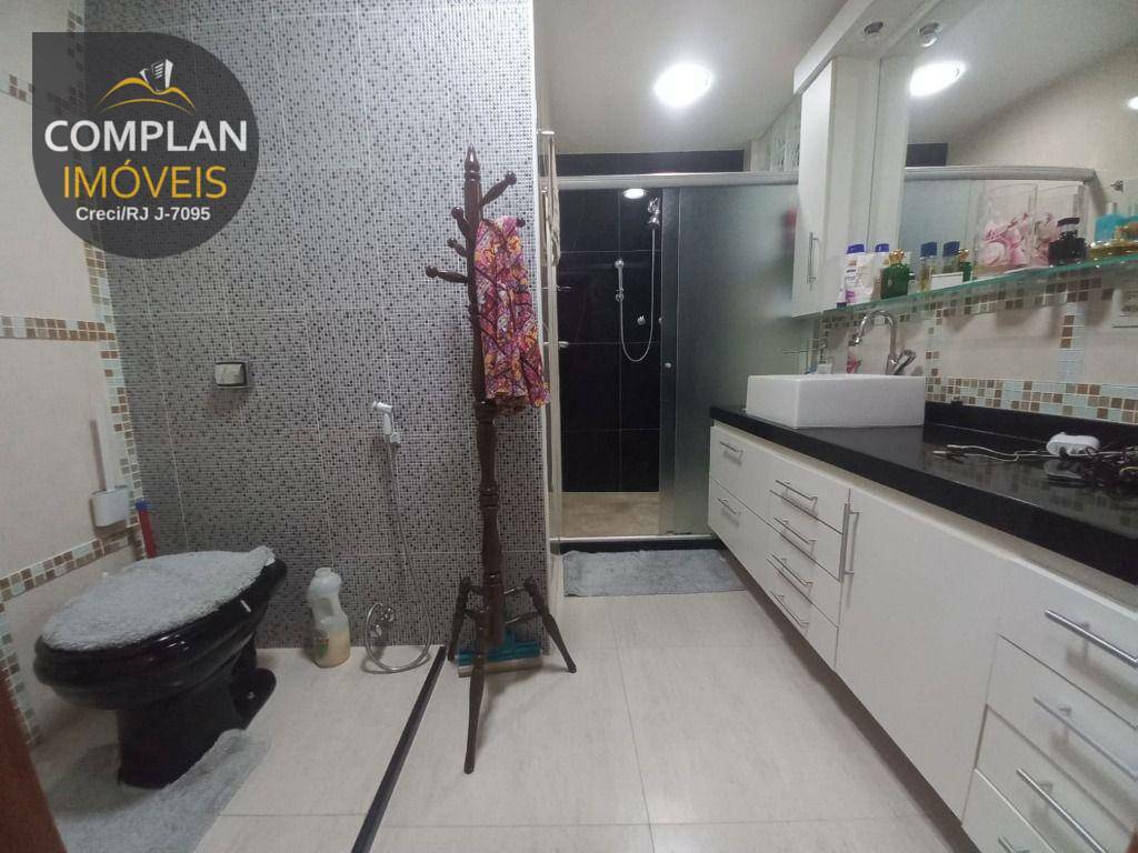 Apartamento à venda com 2 quartos, 125m² - Foto 23