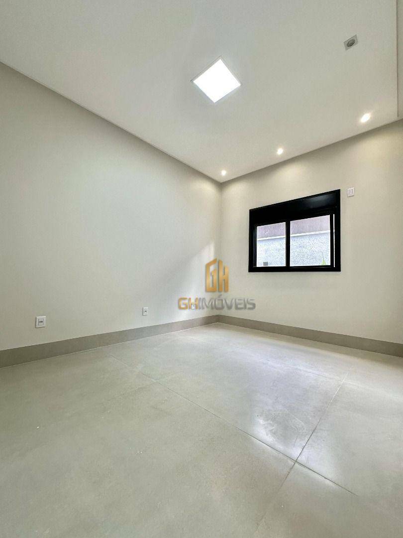 Casa de Condomínio à venda com 4 quartos, 259m² - Foto 11