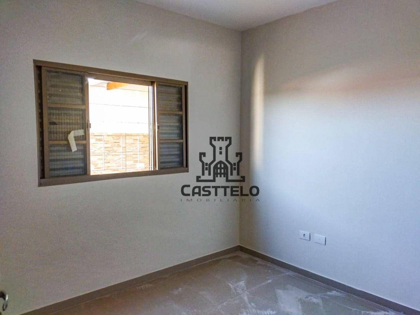 Casa à venda com 2 quartos, 65m² - Foto 13