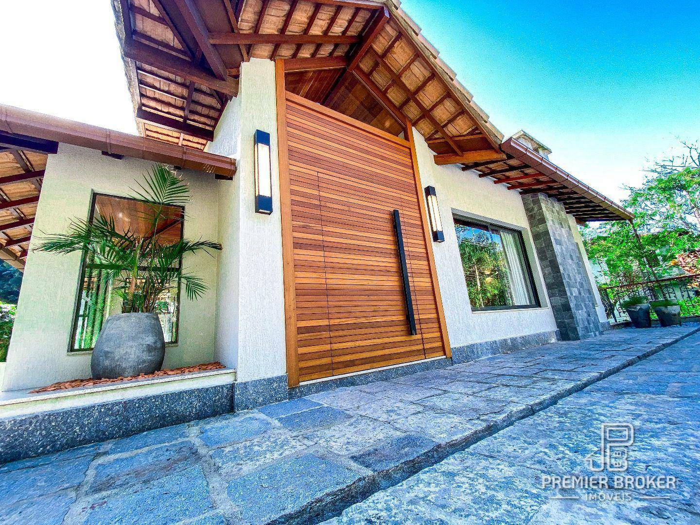 Casa de Condomínio à venda com 4 quartos, 260m² - Foto 68