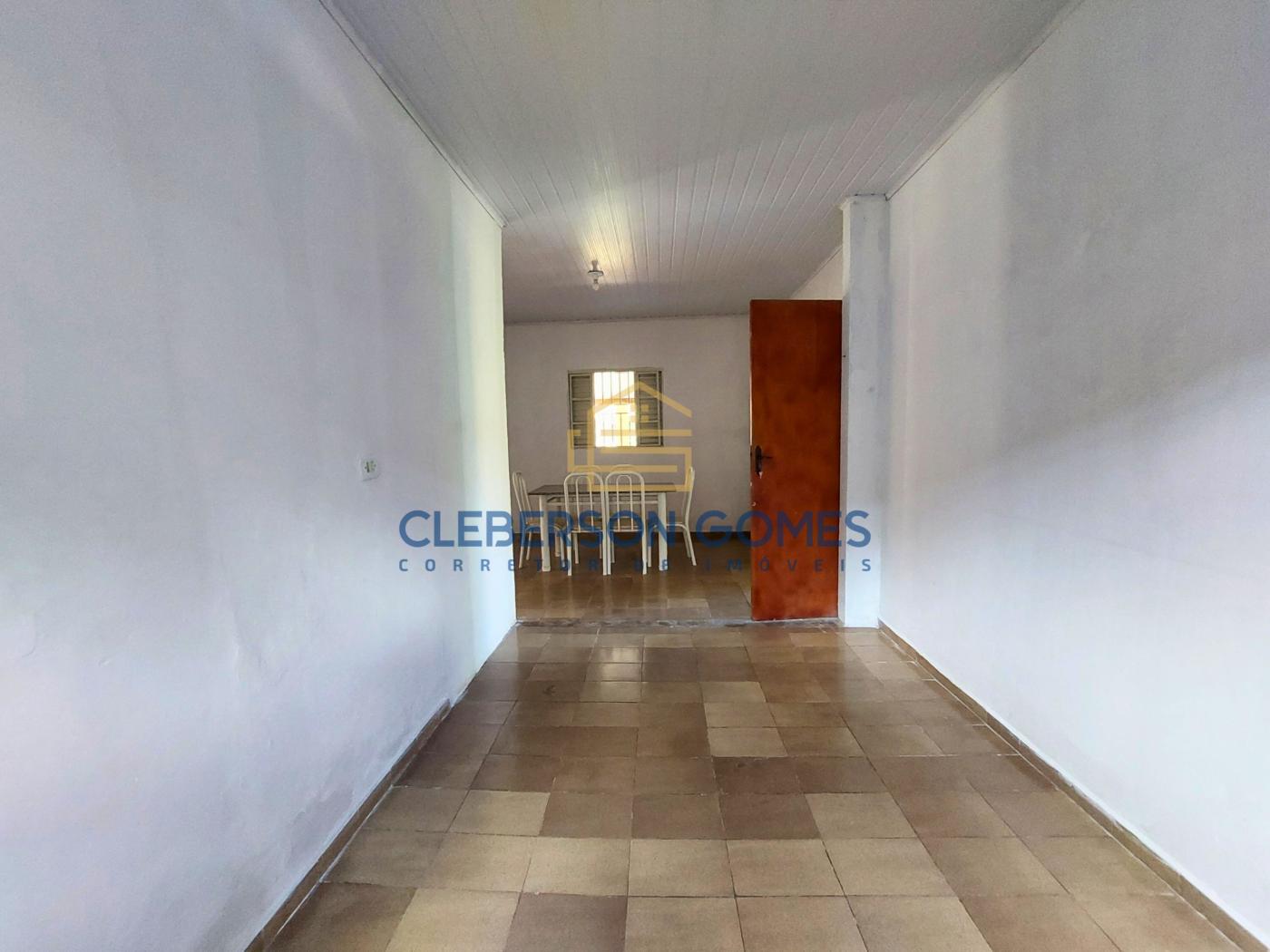 Casa à venda com 2 quartos, 360m² - Foto 20