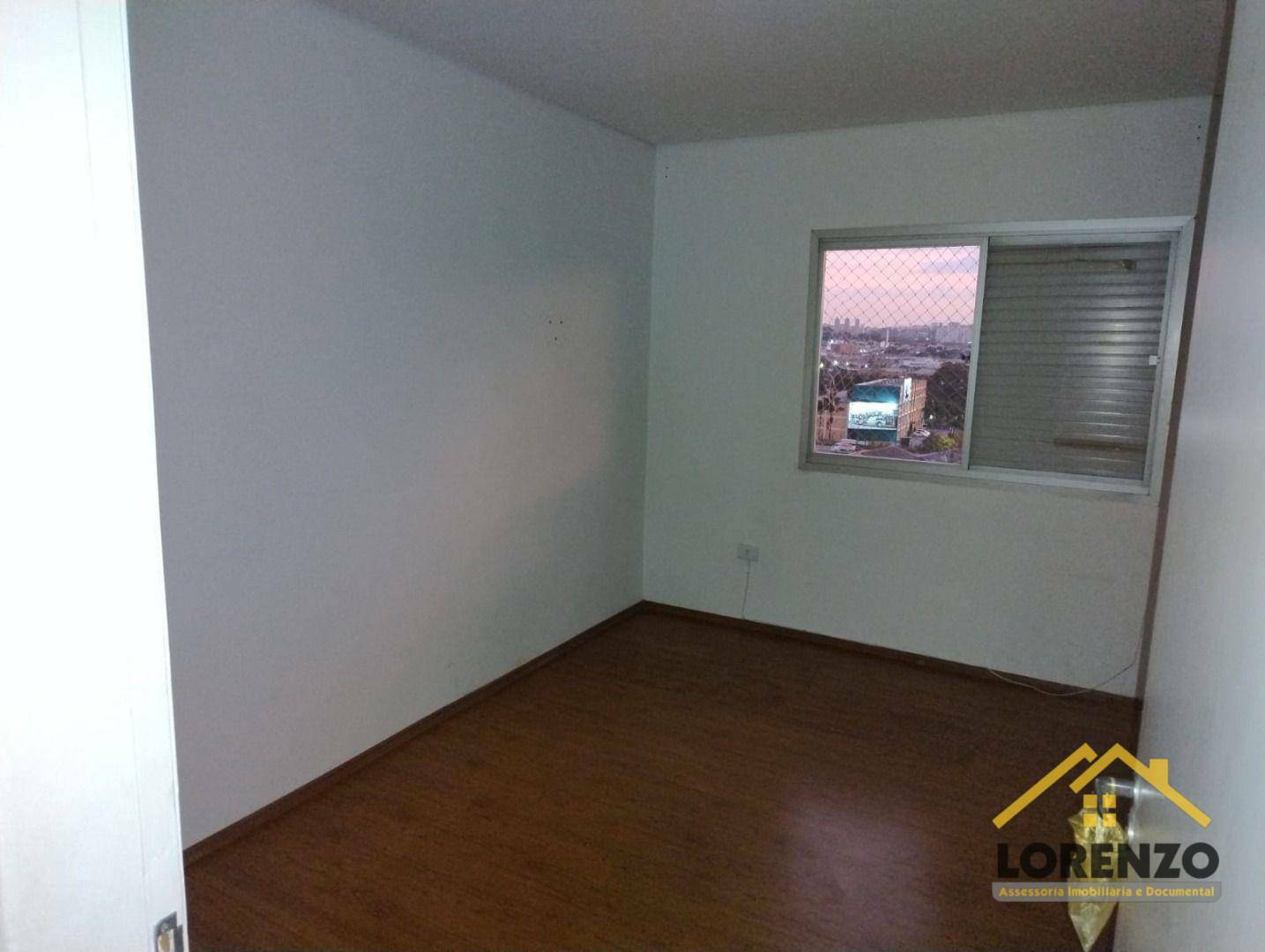 Apartamento à venda com 2 quartos, 61m² - Foto 12