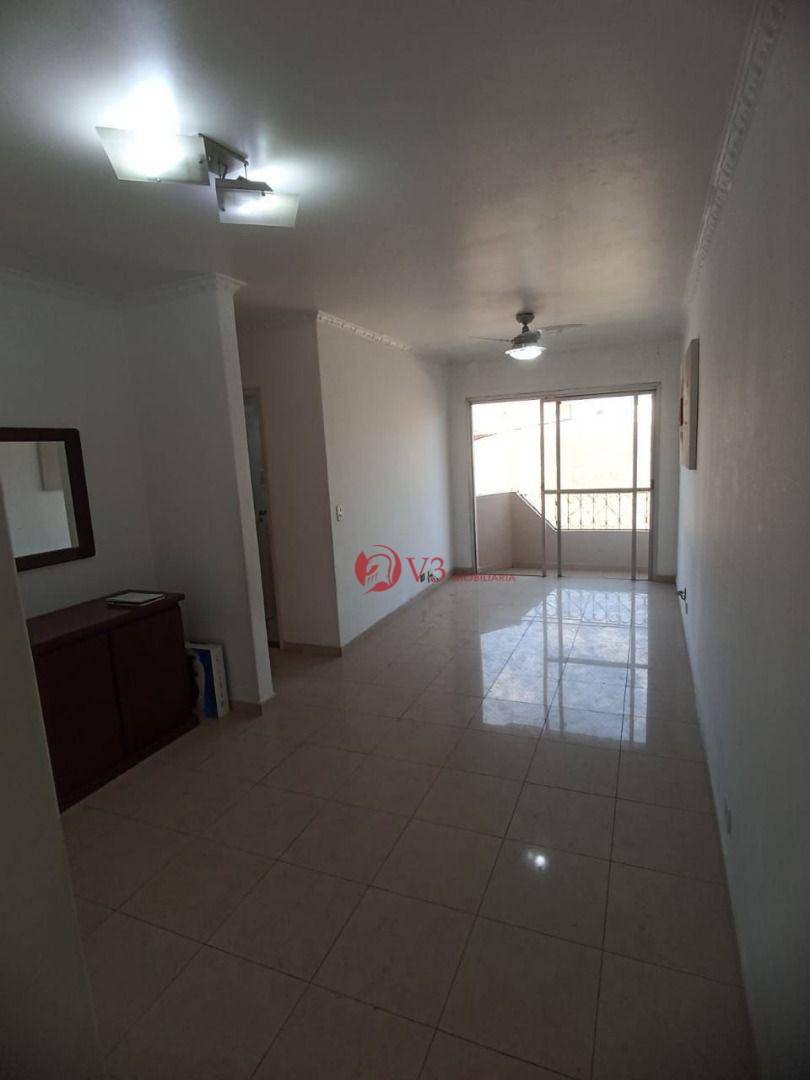 Apartamento à venda com 2 quartos, 62m² - Foto 17