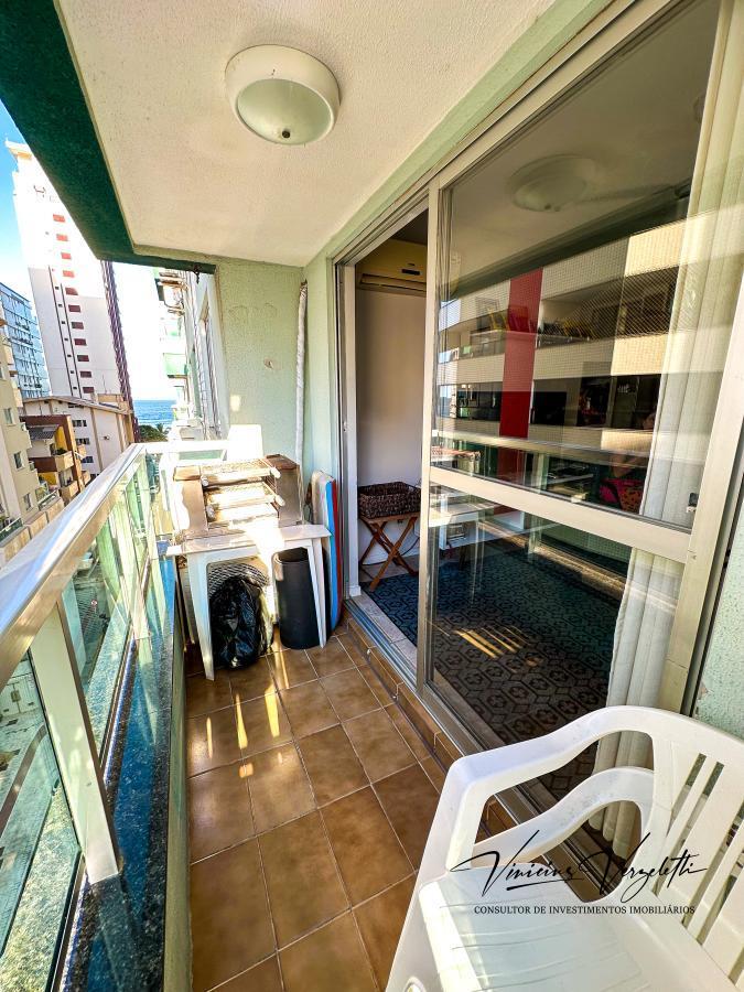 Apartamento à venda com 2 quartos, 95m² - Foto 2