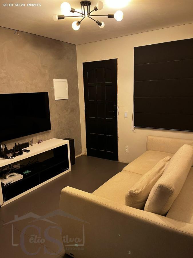 Apartamento à venda com 2 quartos, 42m² - Foto 2