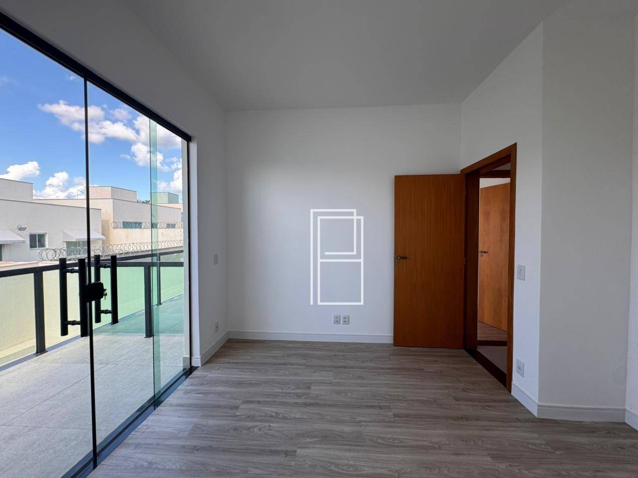 Casa à venda com 3 quartos, 184m² - Foto 13