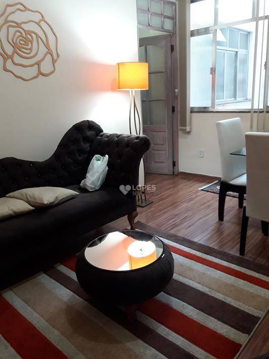 Apartamento à venda com 1 quarto, 44m² - Foto 2