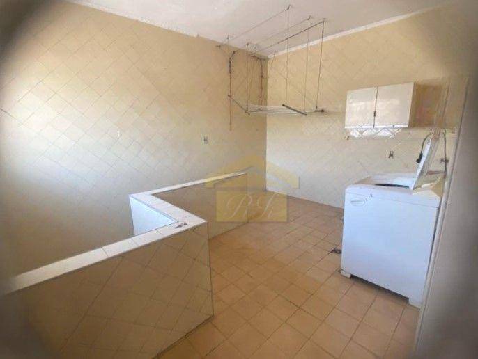 Sobrado à venda com 2 quartos, 236m² - Foto 17