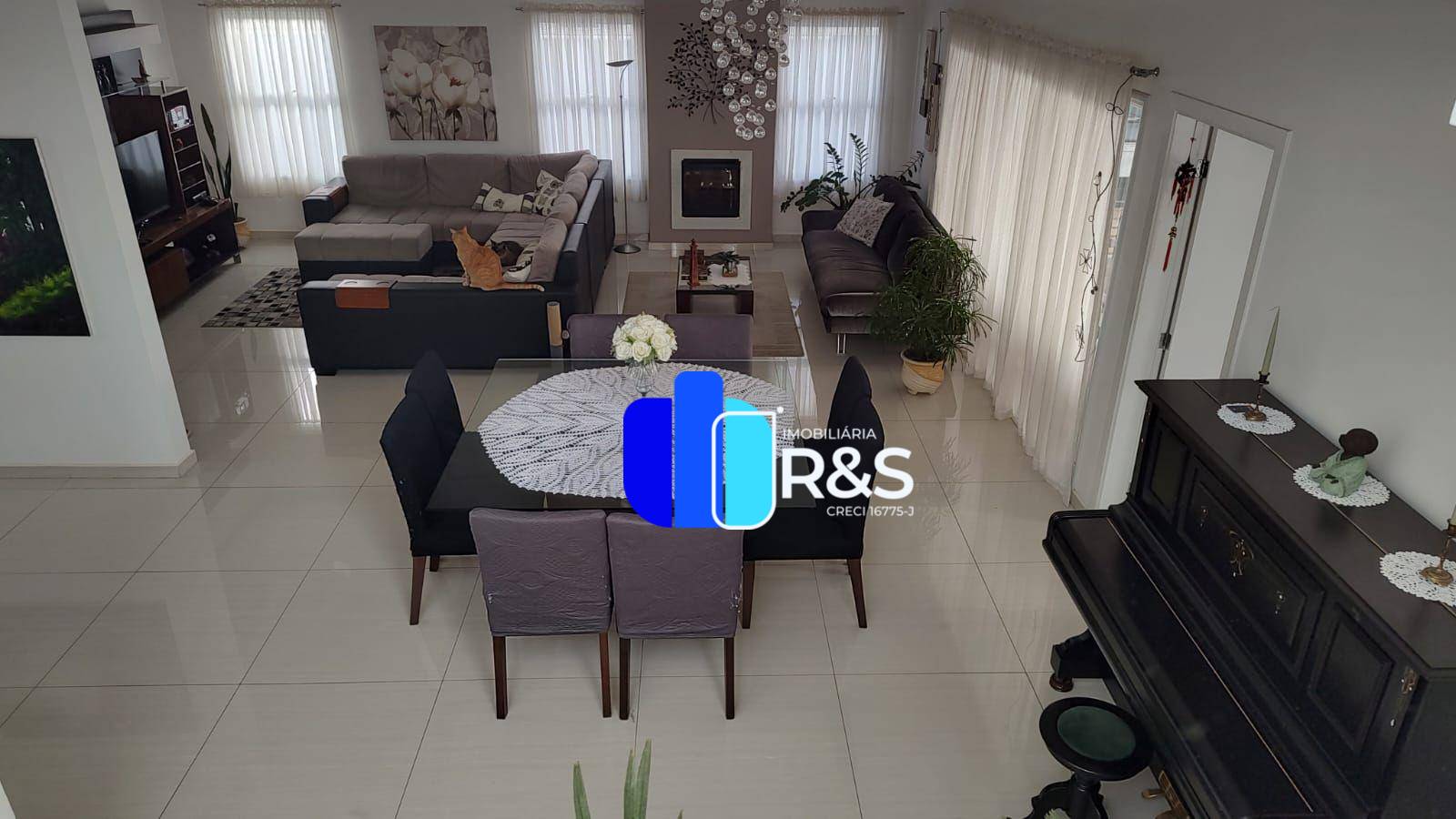Casa de Condomínio à venda com 4 quartos, 430m² - Foto 4
