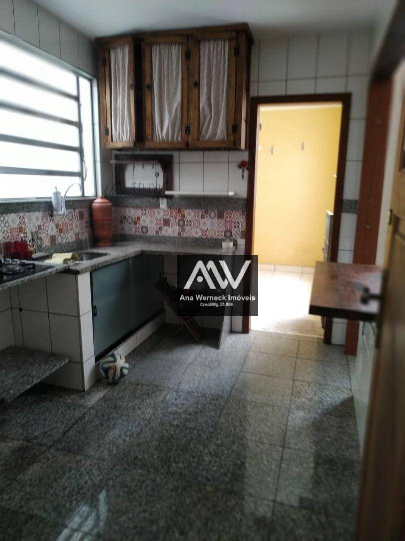 Apartamento à venda com 2 quartos, 70m² - Foto 11