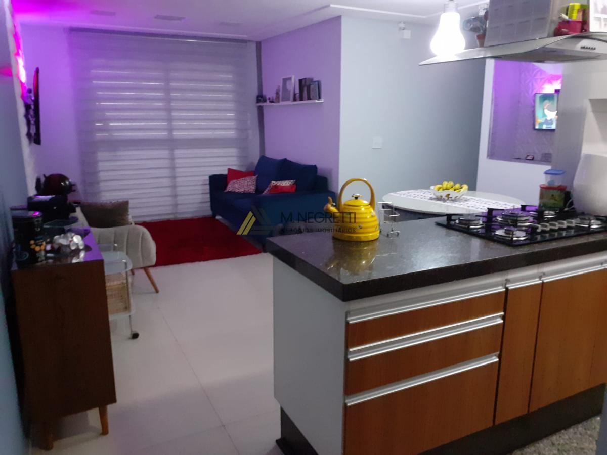 Apartamento à venda com 3 quartos, 84m² - Foto 1