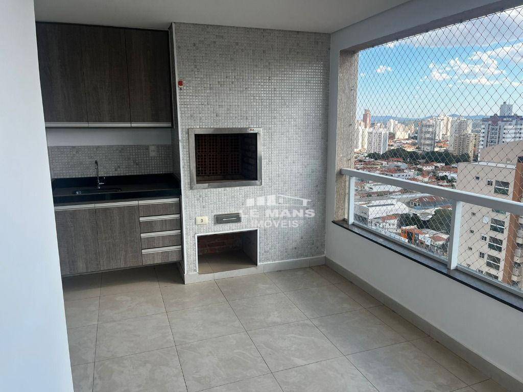 Apartamento para alugar com 3 quartos, 116m² - Foto 1