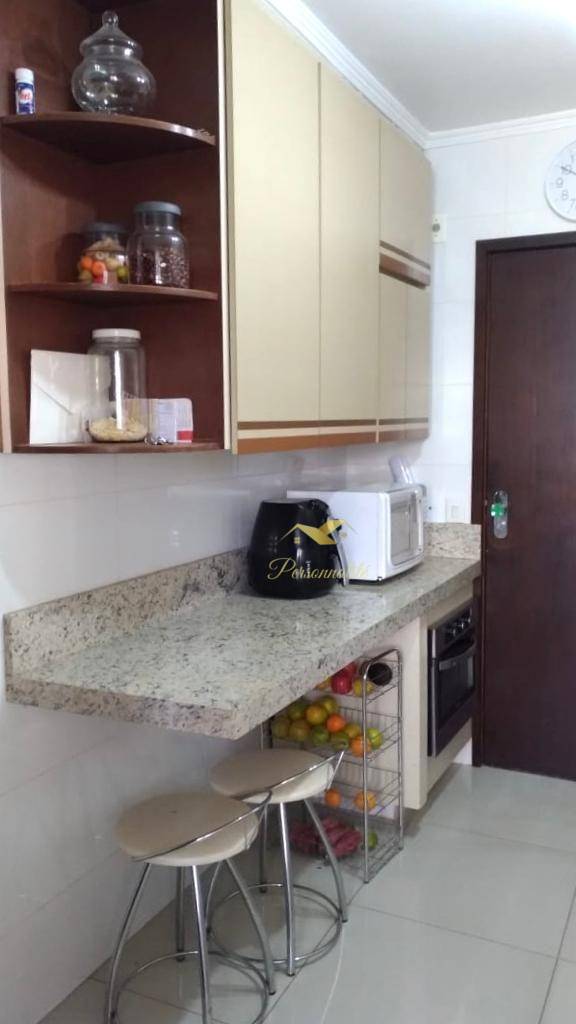 Apartamento à venda com 3 quartos, 98m² - Foto 15