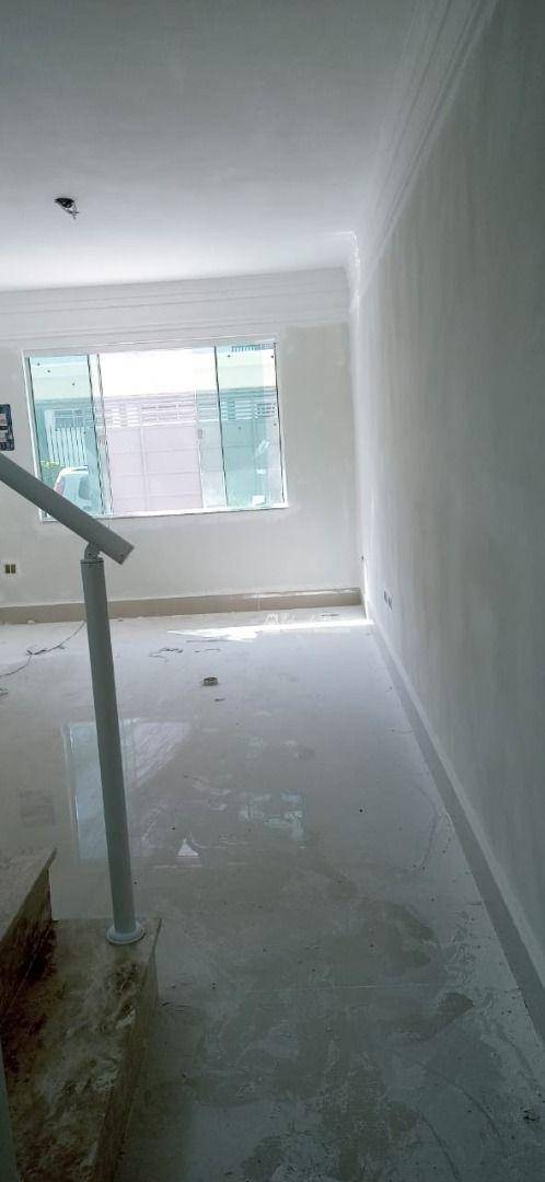 Sobrado à venda com 3 quartos, 130m² - Foto 3