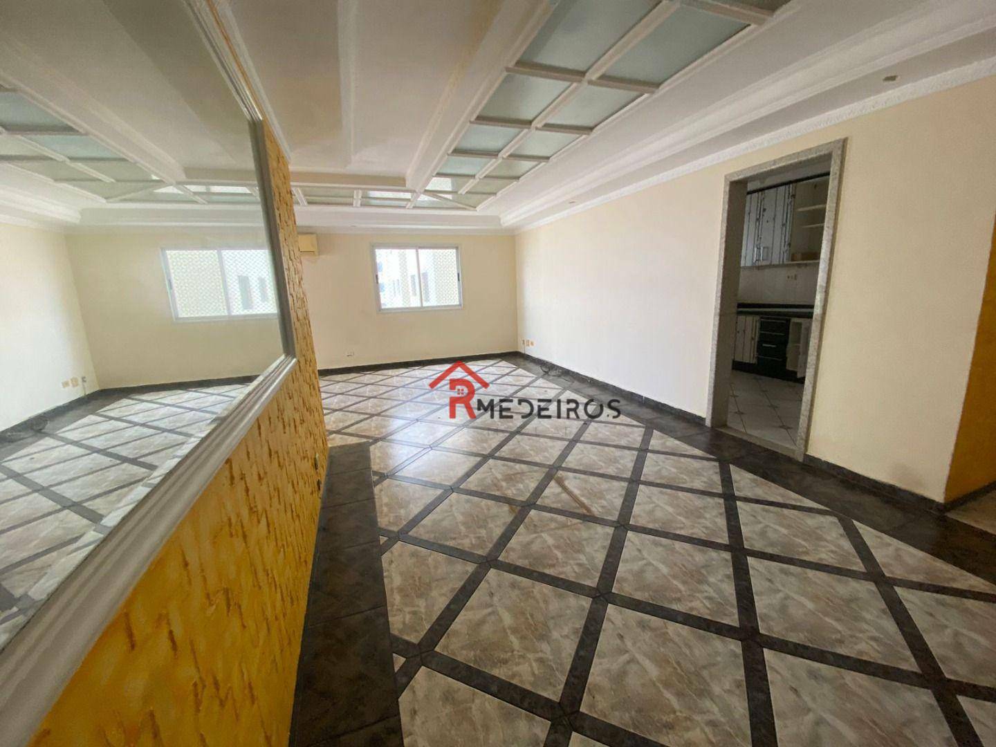 Apartamento à venda com 3 quartos, 120m² - Foto 4