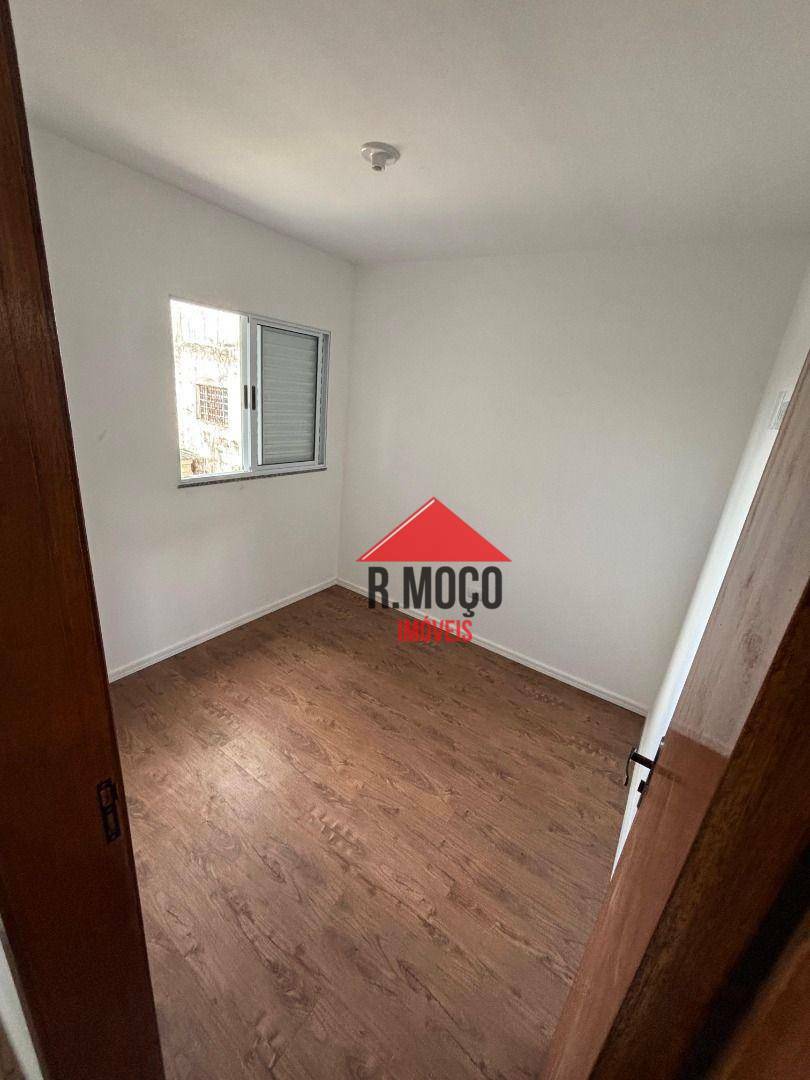 Apartamento para alugar com 2 quartos, 35m² - Foto 9