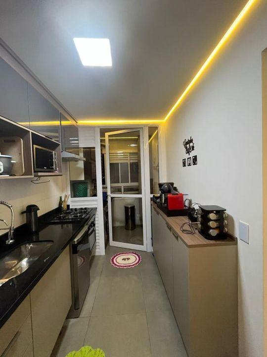 Apartamento à venda com 3 quartos, 71m² - Foto 7